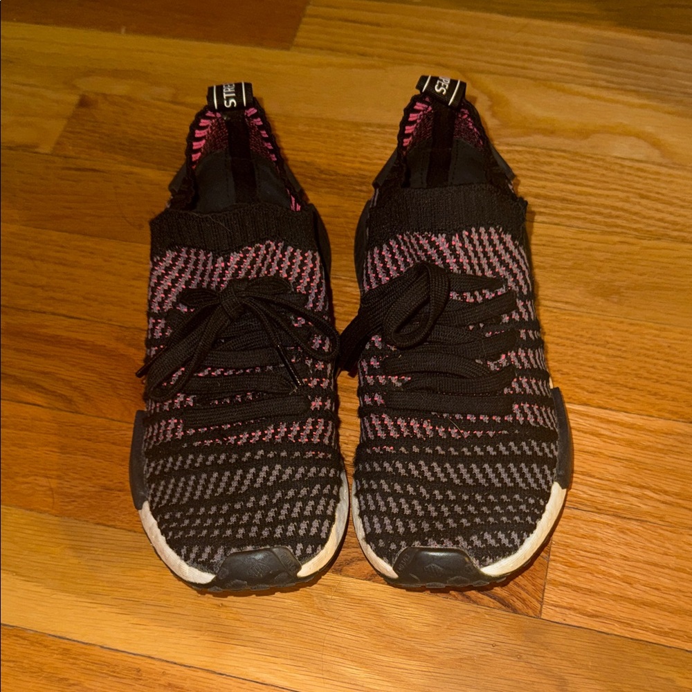 Mens Adidas NMD R1